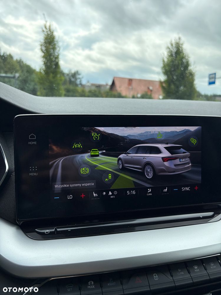 Skoda Octavia 2.0 TDI Style DSG - 28
