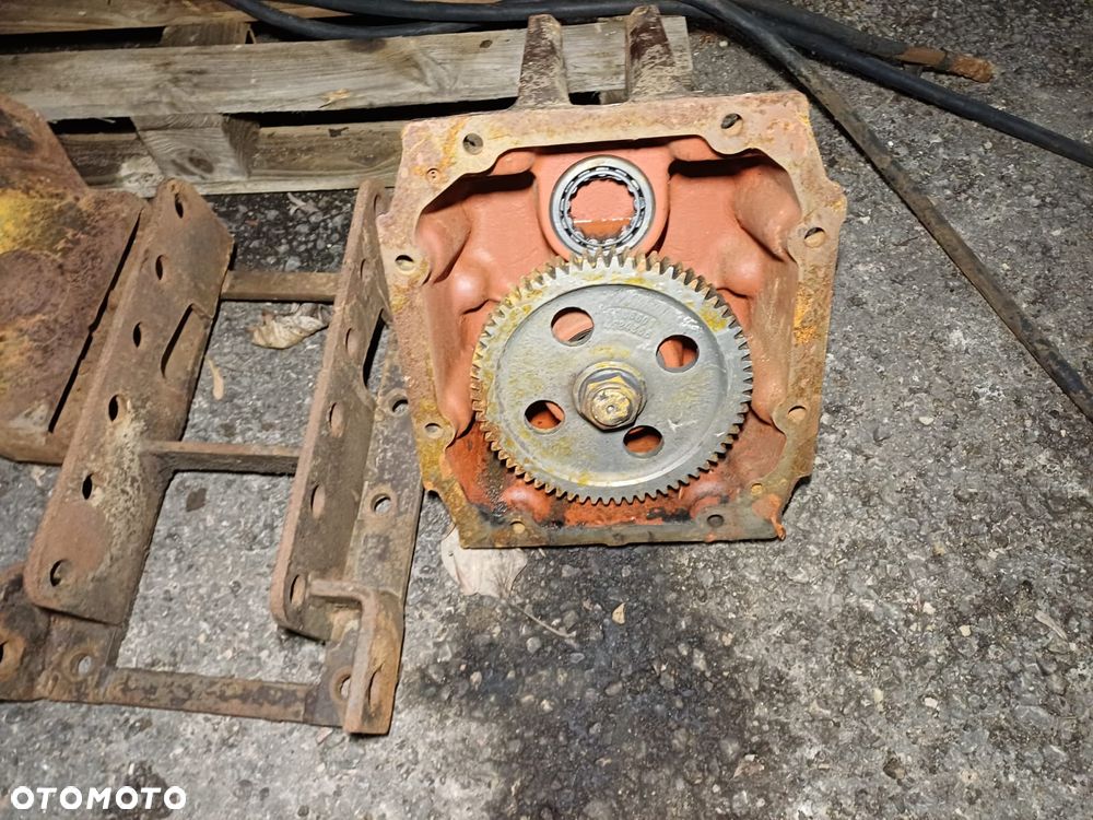 Skrzynia biegów most FIAT 780,680,zwolnica,atak,podnośnik,wałek,koło zębate,synchronizator, - 3