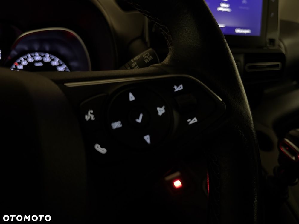 Opel Combo 1.5 D Start/Stop Elegance - 14