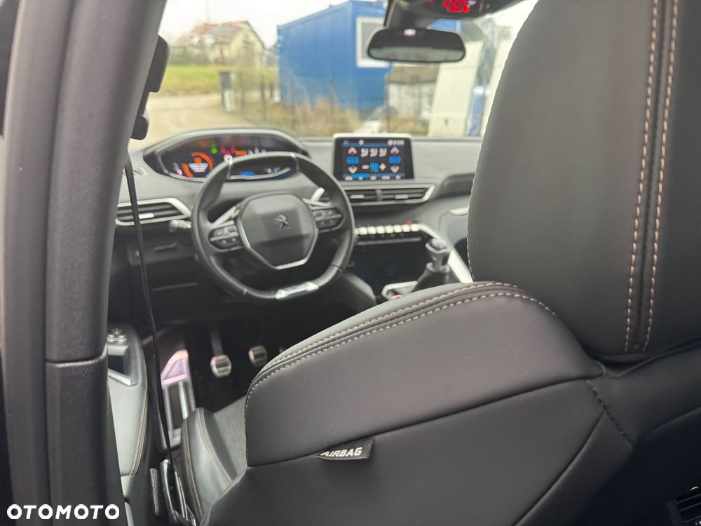 Peugeot 3008 - 10