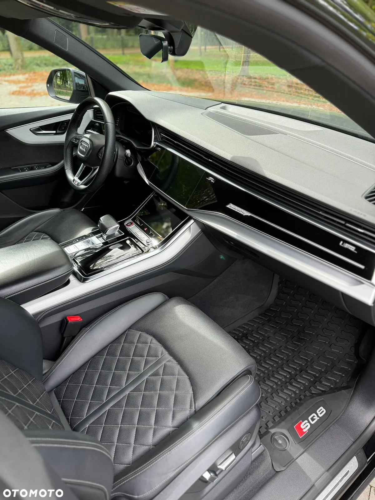 Audi SQ8 TFSI Quattro Tiptronic - 24