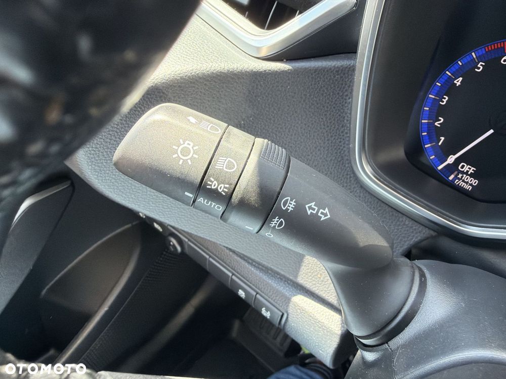 Toyota Corolla 1.8 Hybrid Comfort - 19