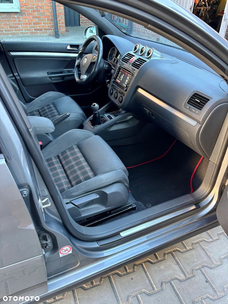 Volkswagen Golf 2.0 GTI - 16