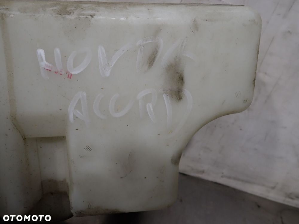 ZBIORNICZEK SPRYSKIWACZY HONDA ACCORD VII 3.0VTEC - 9