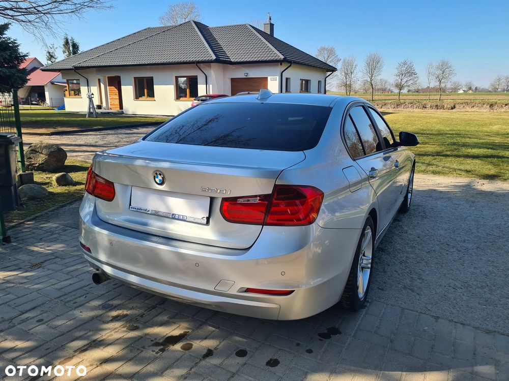 BMW Seria 3 - 11