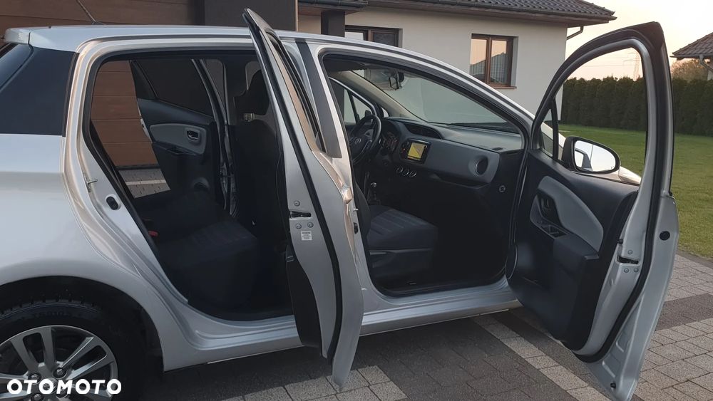 Toyota Yaris - 27