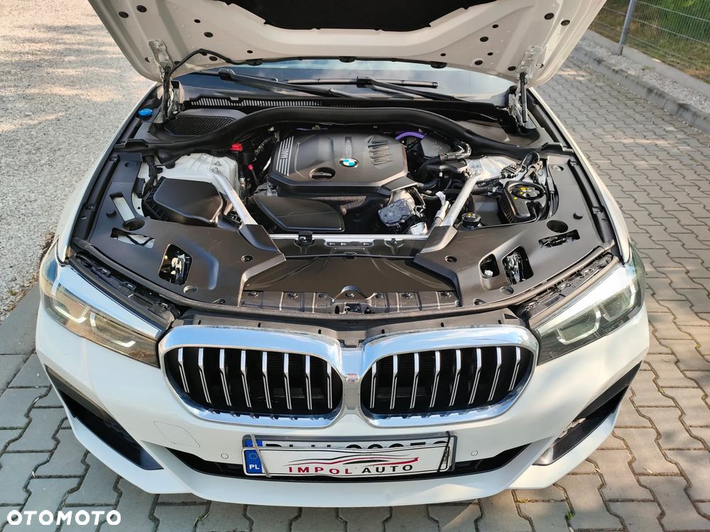 BMW Seria 5 518d mHEV M Sport sport - 36