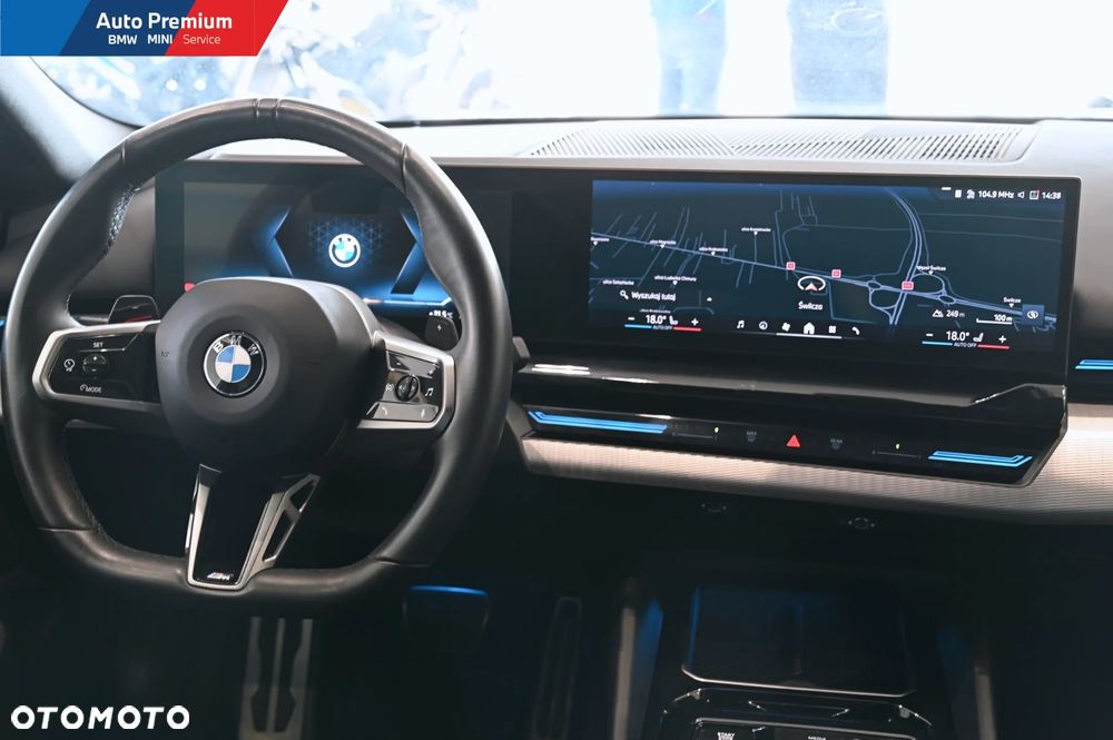 BMW Seria 5 520i mHEV - 14
