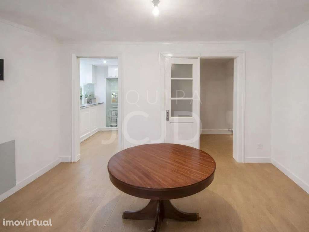 Apartamento T1 para Remodelação | R/C - Beco do Imaginário, Lisboa - Grande imagem: 3/10