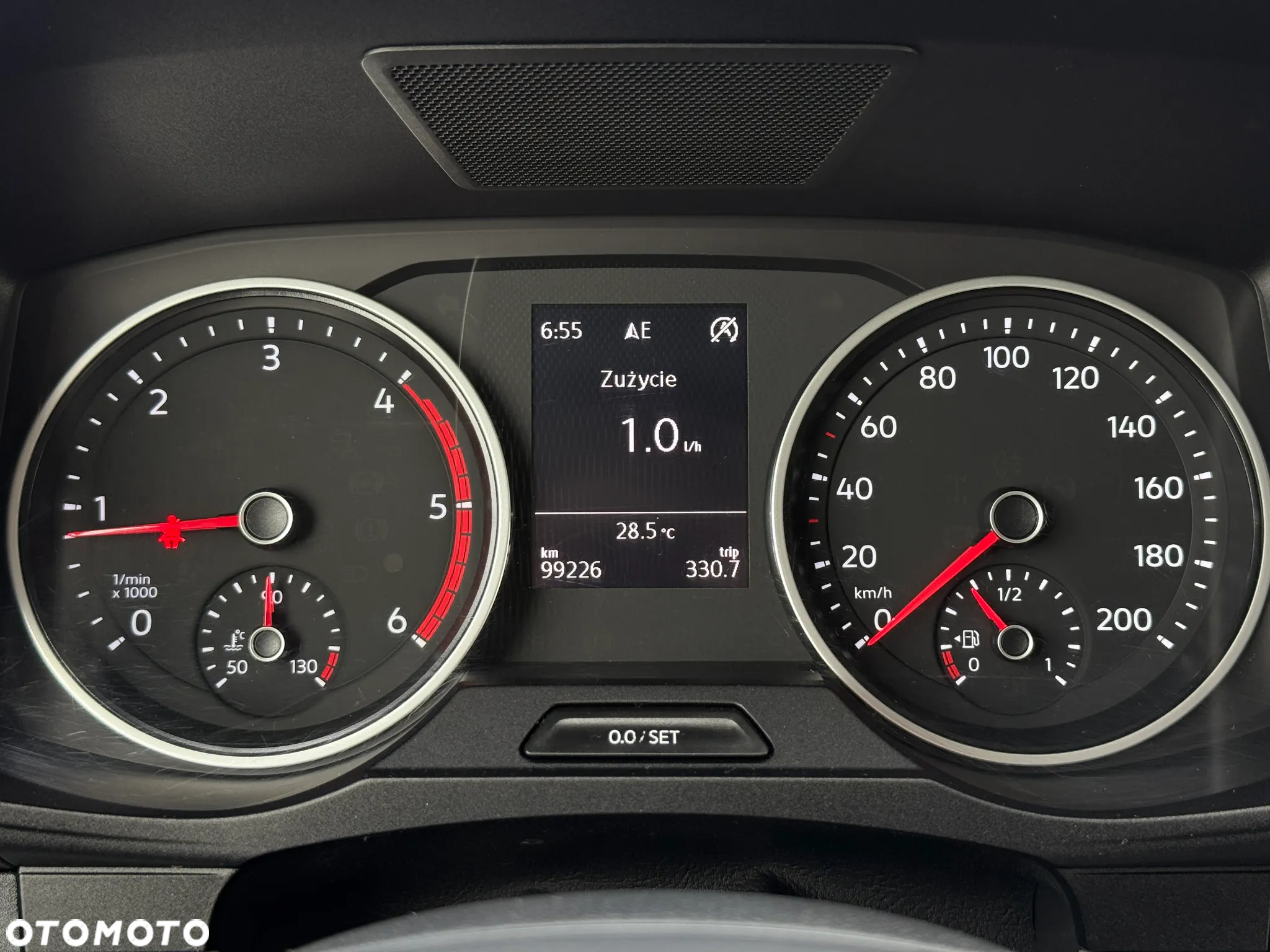 Volkswagen Crafter 2.0 177KM / 12.2021 / 99.200KM /  Kontener 8EP + Drzwi Boczne / Winda 750KG / ZAREJESTROWANY - 29