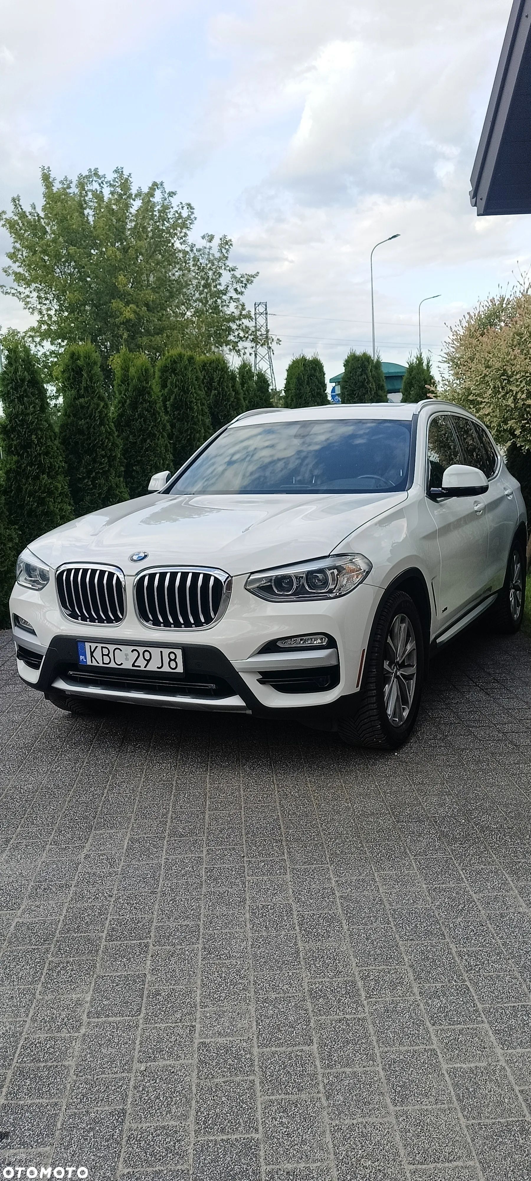 BMW X3 xDrive28i xLine - 1