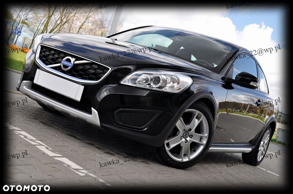 VOLVO C30 PROGI NAKŁADKI PROGOWE - 2