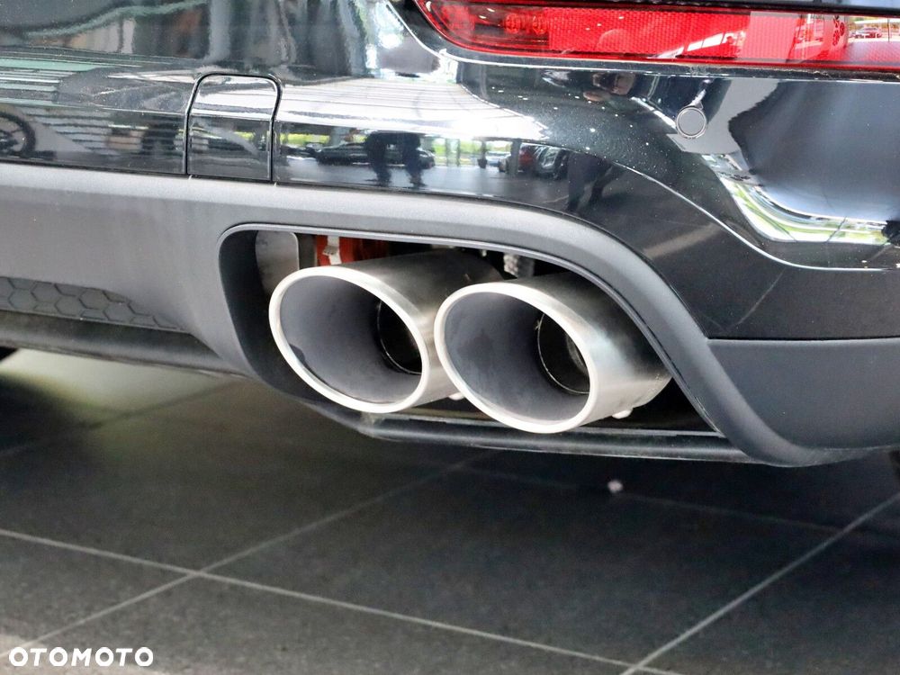 Porsche Cayenne - 31
