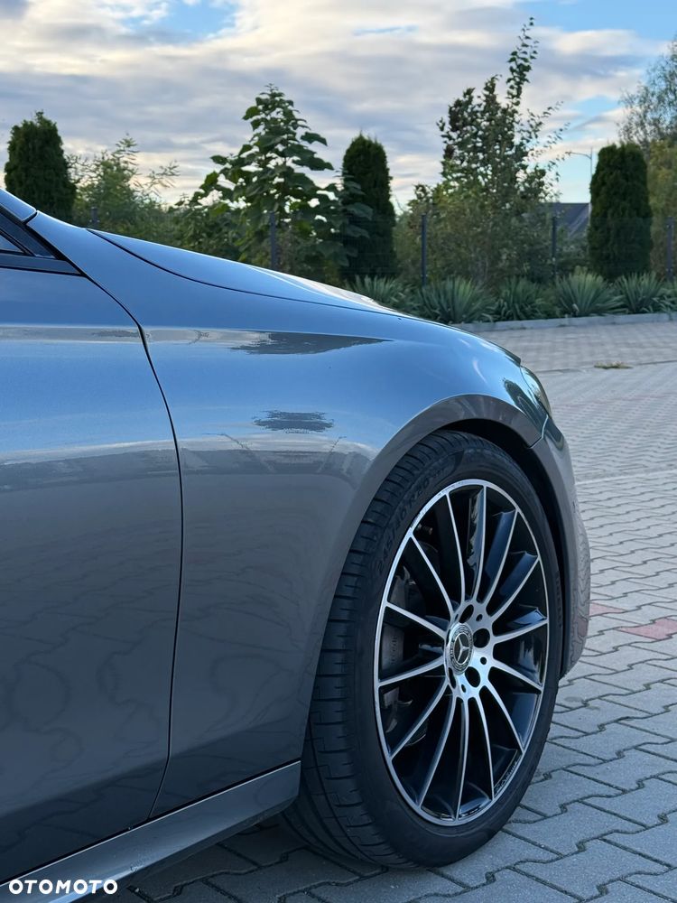 Mercedes-Benz E-Class 2019 photo 5