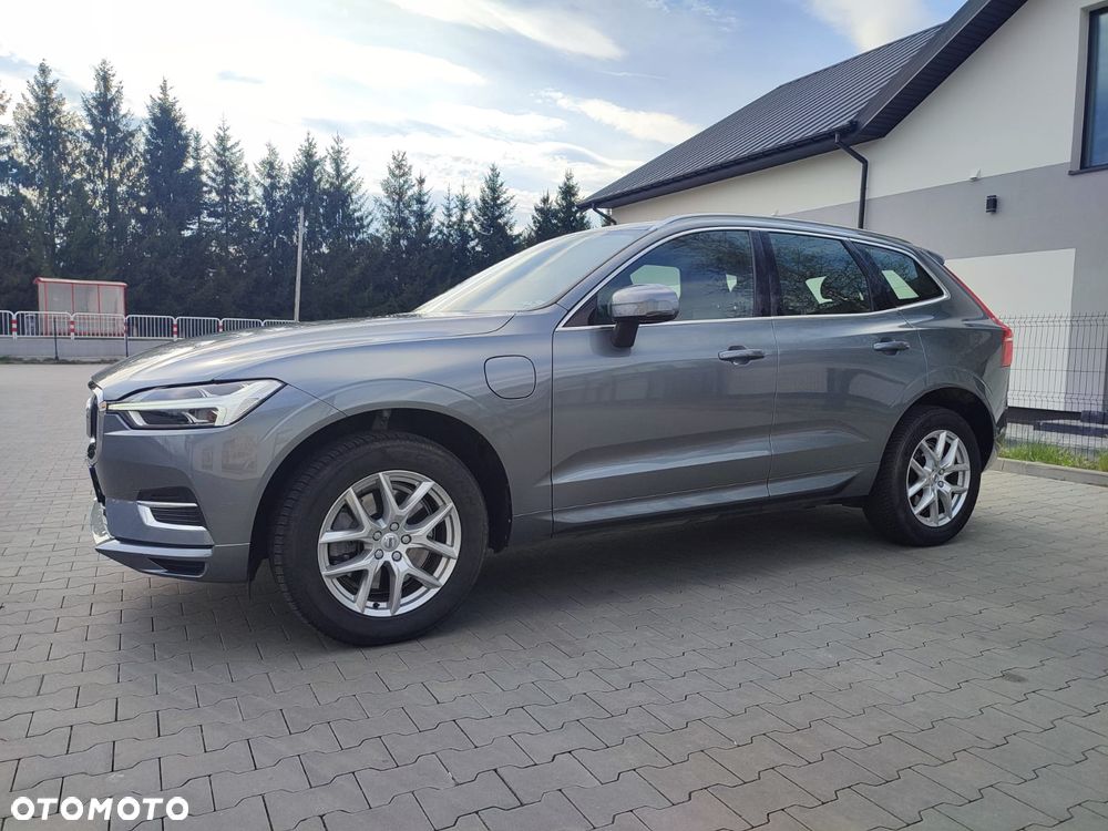 Volvo XC 60 T8 Twin Engine AWD Geartronic Momentum - 11