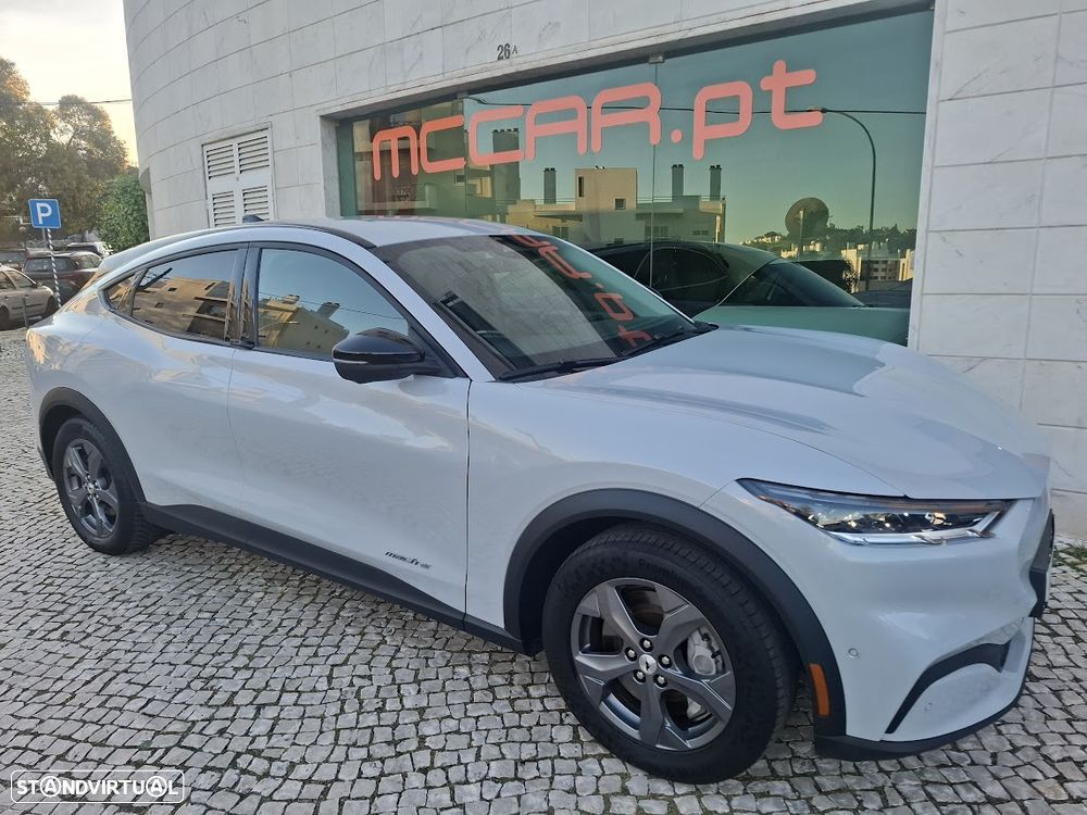 Ford Mustang Mach-E Premium - 1