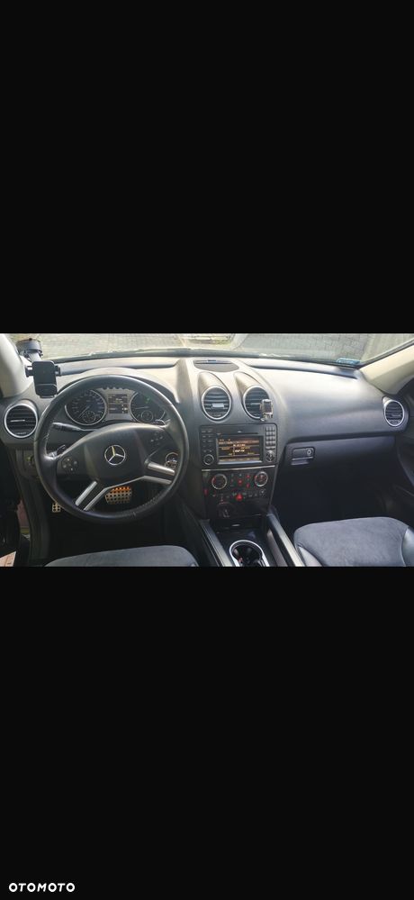 Mercedes-Benz ML - 7