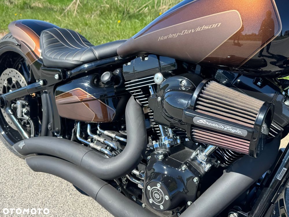 Harley-Davidson FXSB Breakout - 5