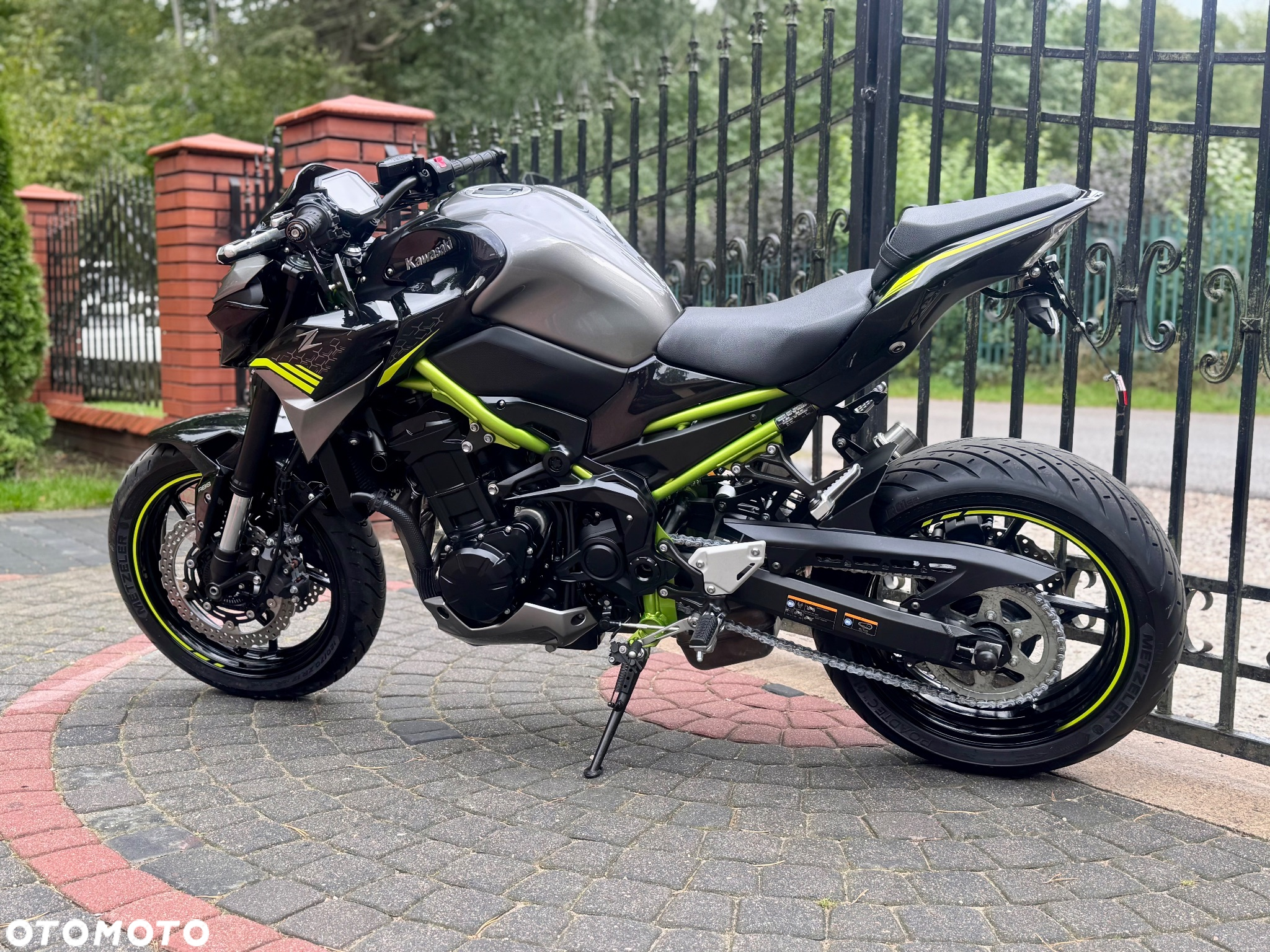Kawasaki Z - 7
