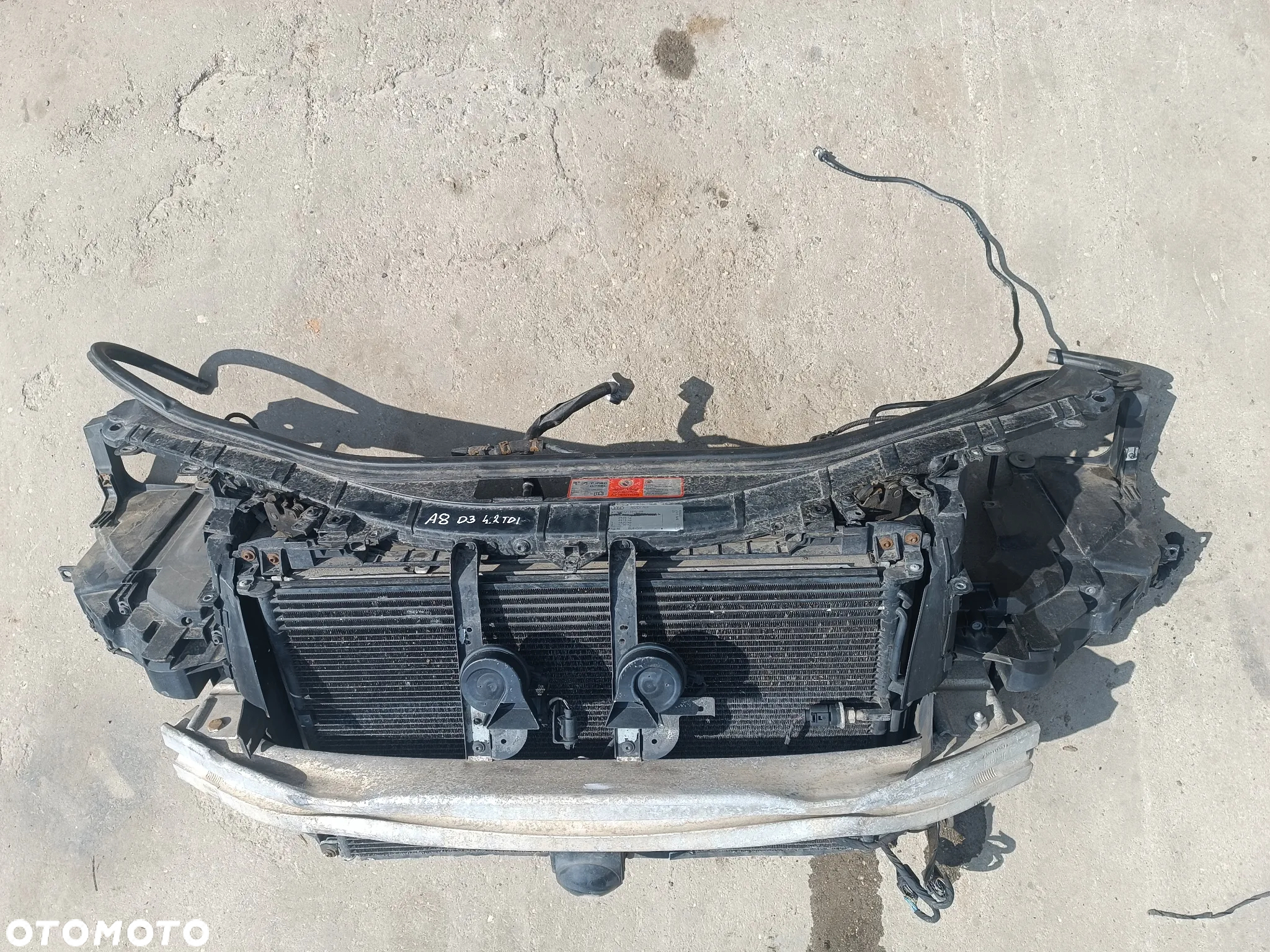PAS PRZEDNI KOMPLETNY WENTYLATOR CHŁODNICE BELKA AUDI A8 D3 LIFT 4.2 TDI - 8
