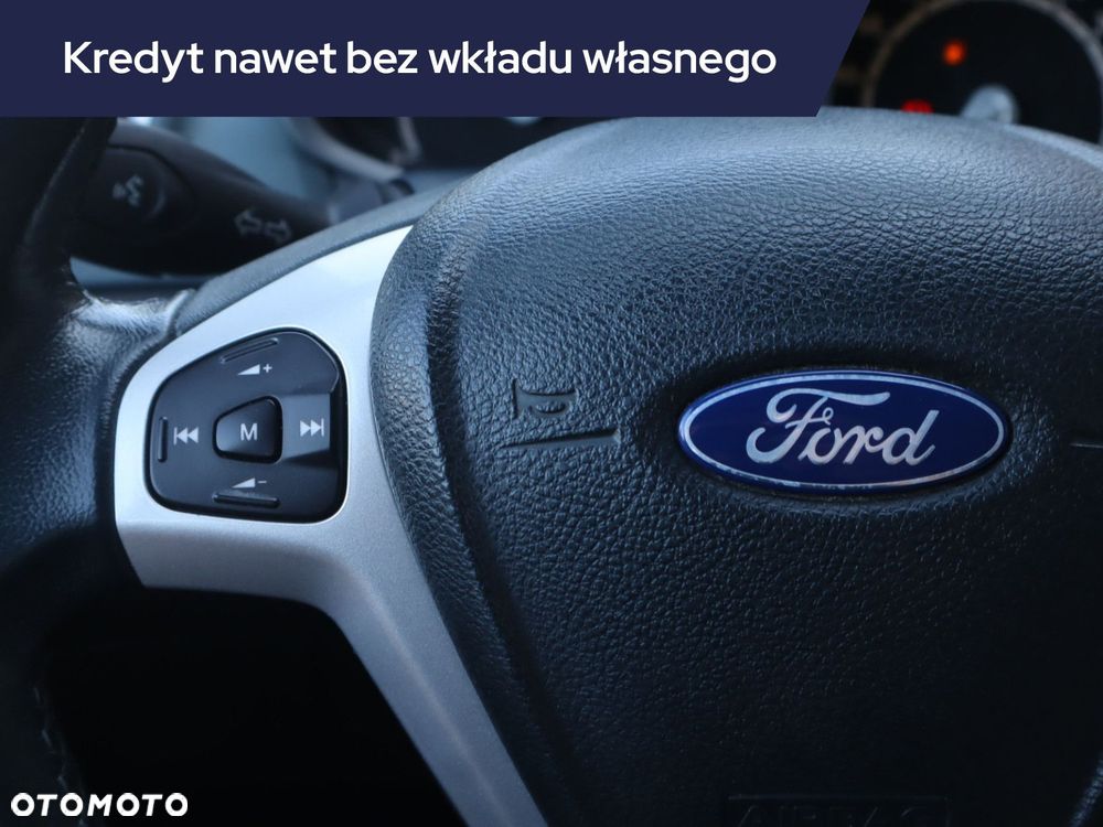 Ford Fiesta - 19