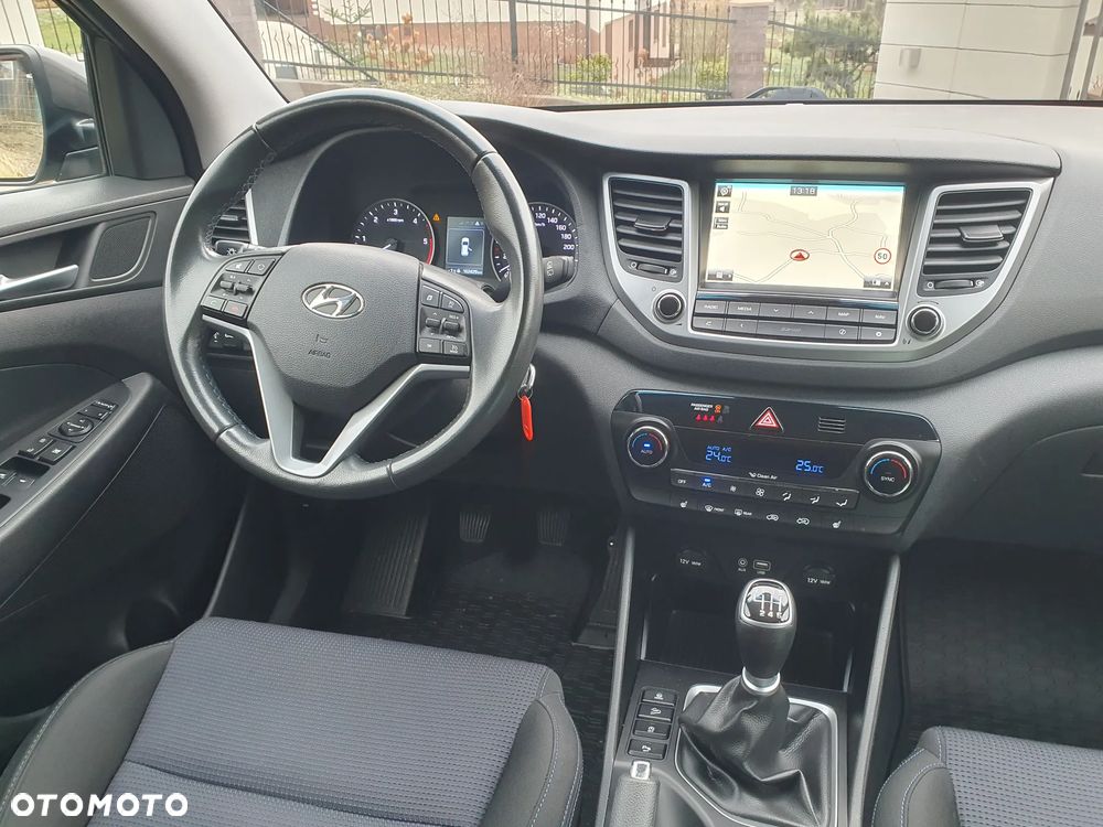 Hyundai Tucson 1.7 CRDI BlueDrive Comfort 2WD - 22