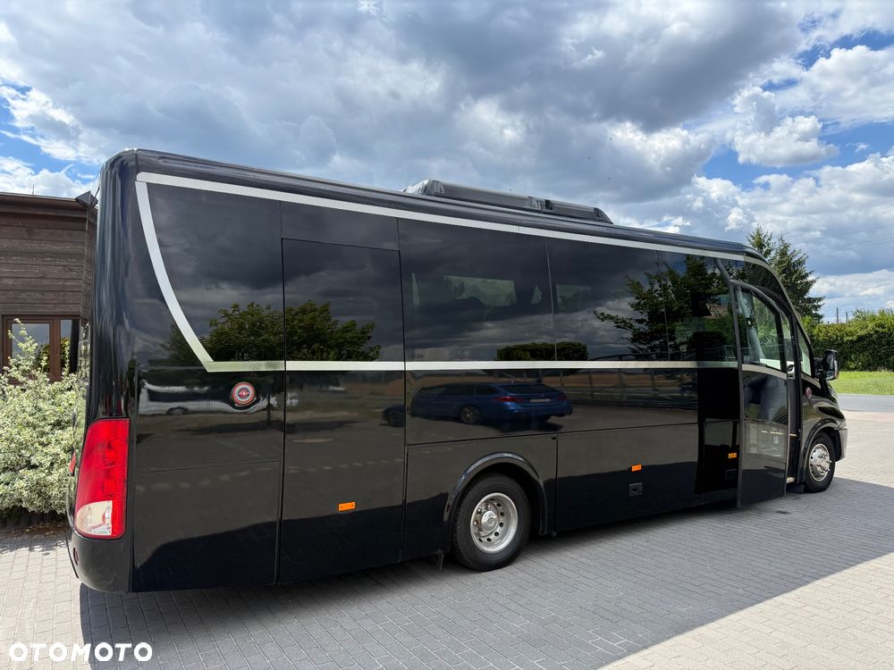 Iveco 70C - 7