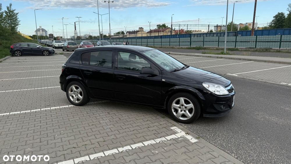 Opel Astra 1.6 111 EasyTronic - 7