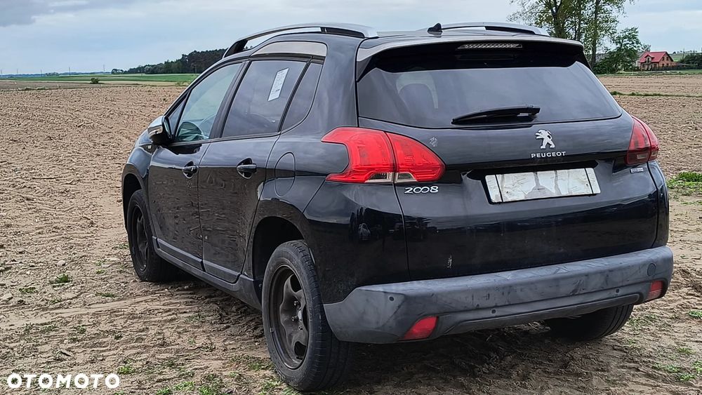Peugeot 2008 - 4