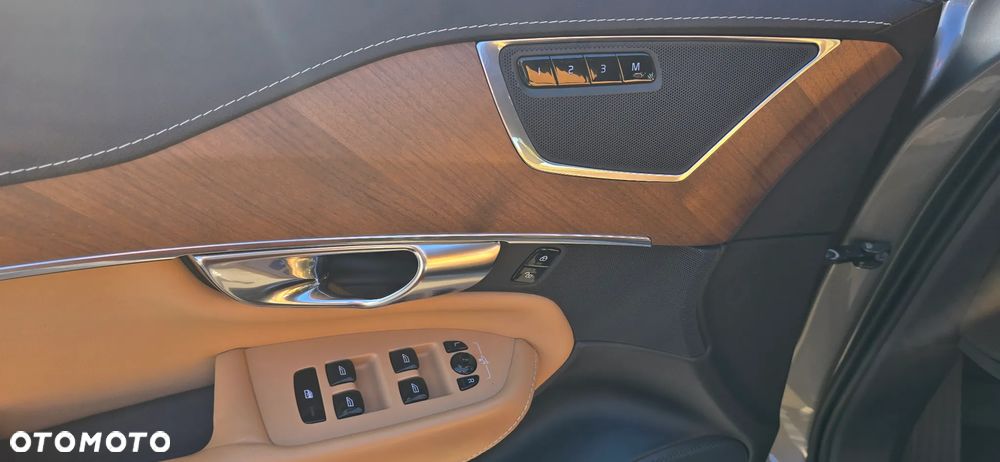 Volvo XC 90 D5 SCR AWD Inscription - 13