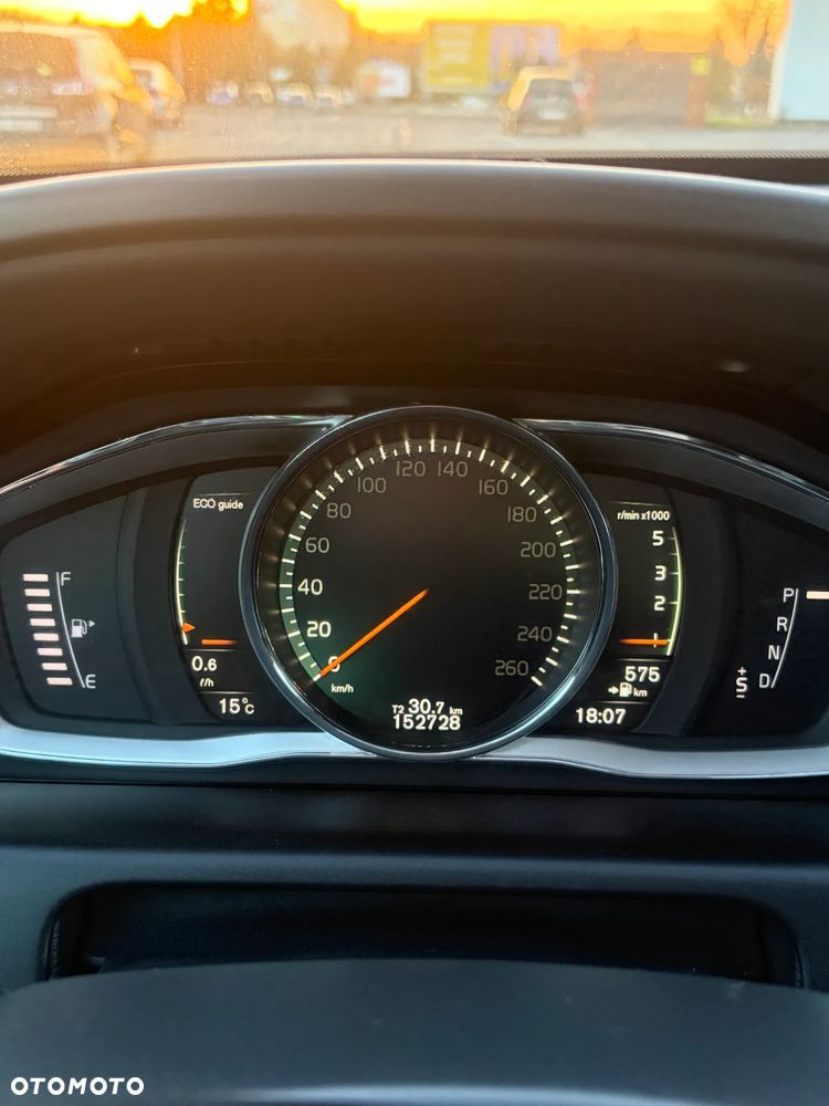 Volvo XC 60 - 24
