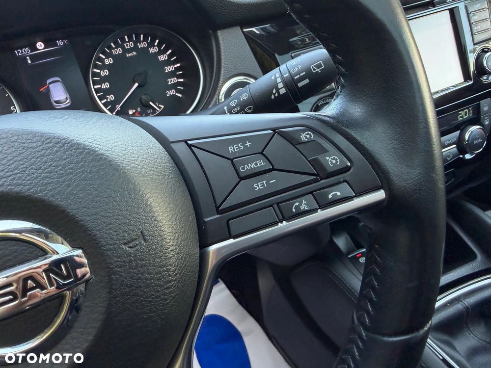 Nissan Qashqai 1.5 dCi N-Connecta - 25