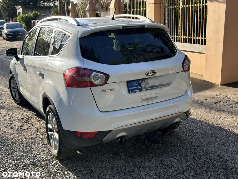 Ford Kuga 2.0 TDCi 4x4 Titanium - 2