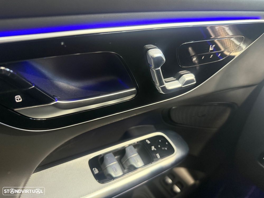 Mercedes-Benz GLC 300 - 24