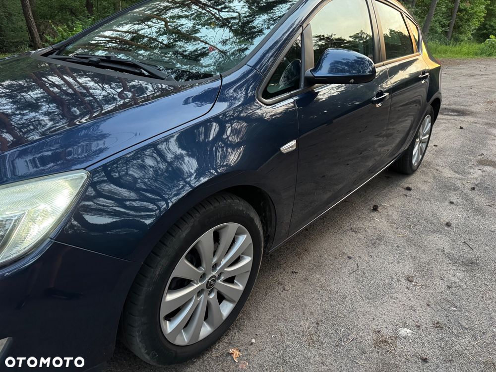 Opel Astra 1.6 - 16