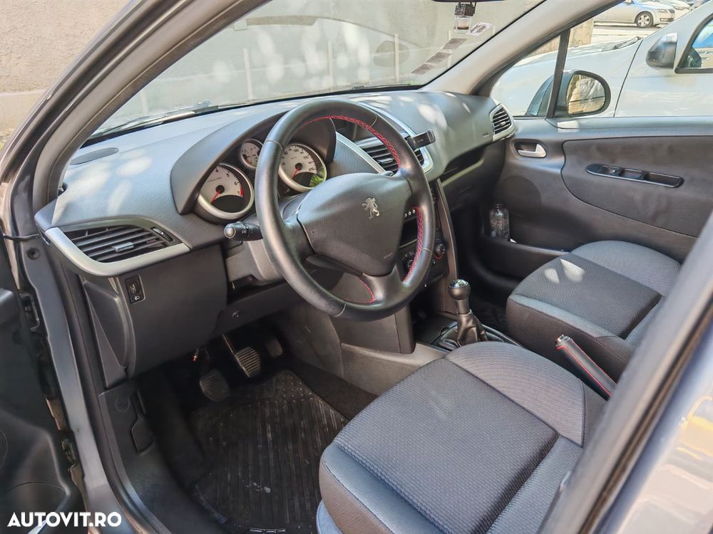 Peugeot 207 1.4 E Acces - 24