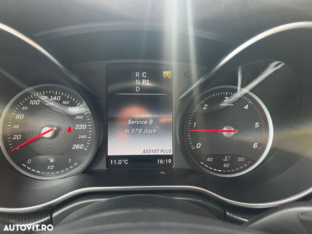 Mercedes-Benz V 220 CDI Lang 7G-TRONIC - 17