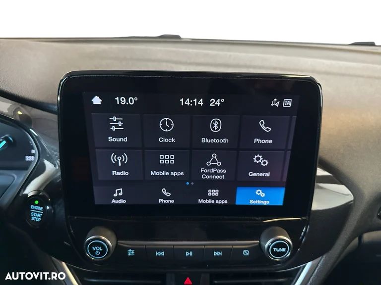 Ford Fiesta ver-1-0-ecoboost-powershift-st-line - 27
