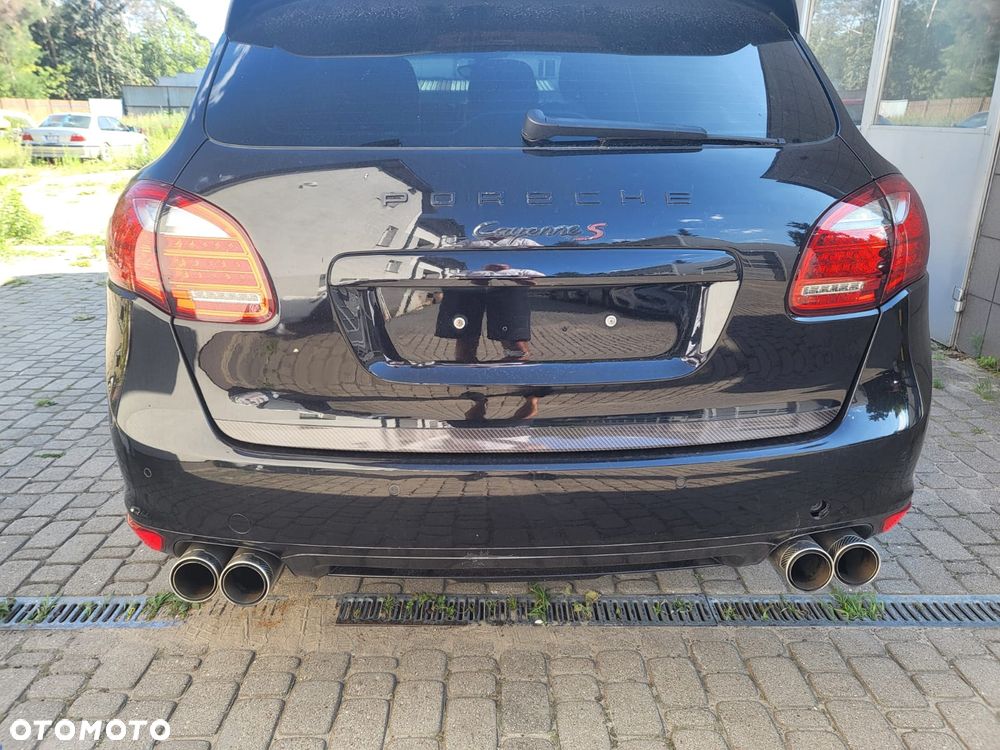Porsche Cayenne S - 9