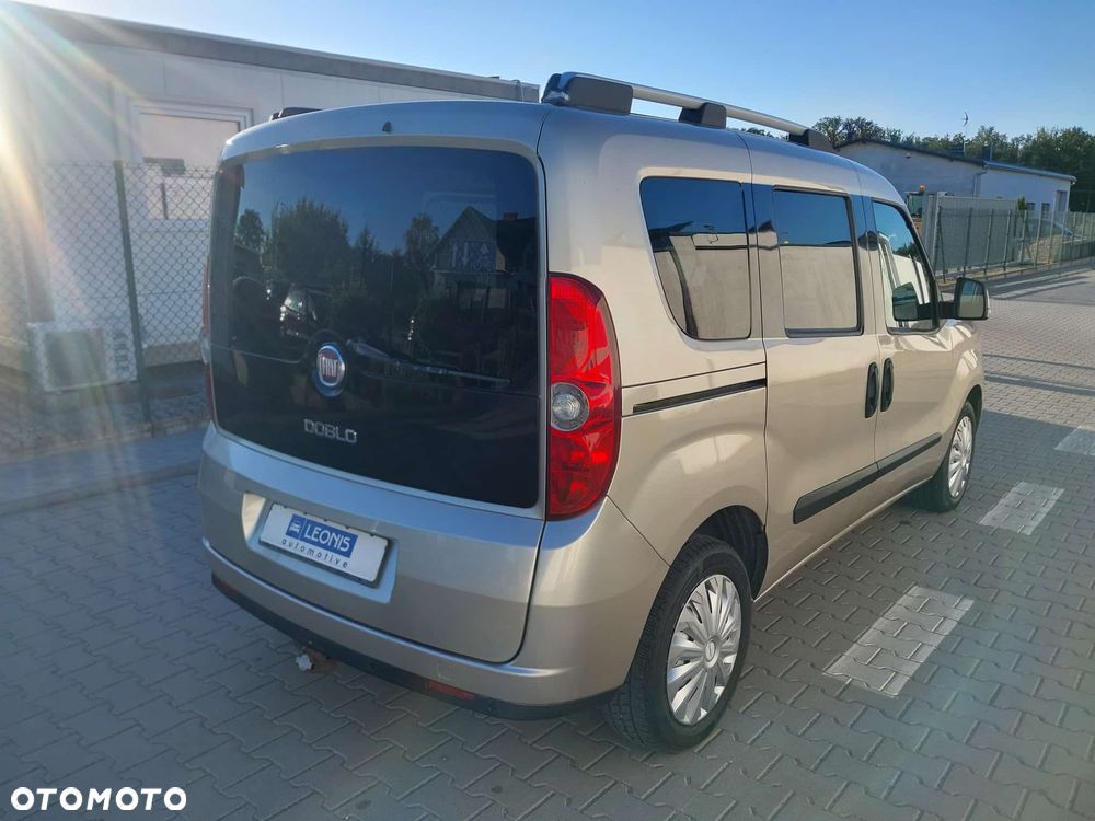Fiat Doblo 1.4 T-Jet 16V Easy - 8