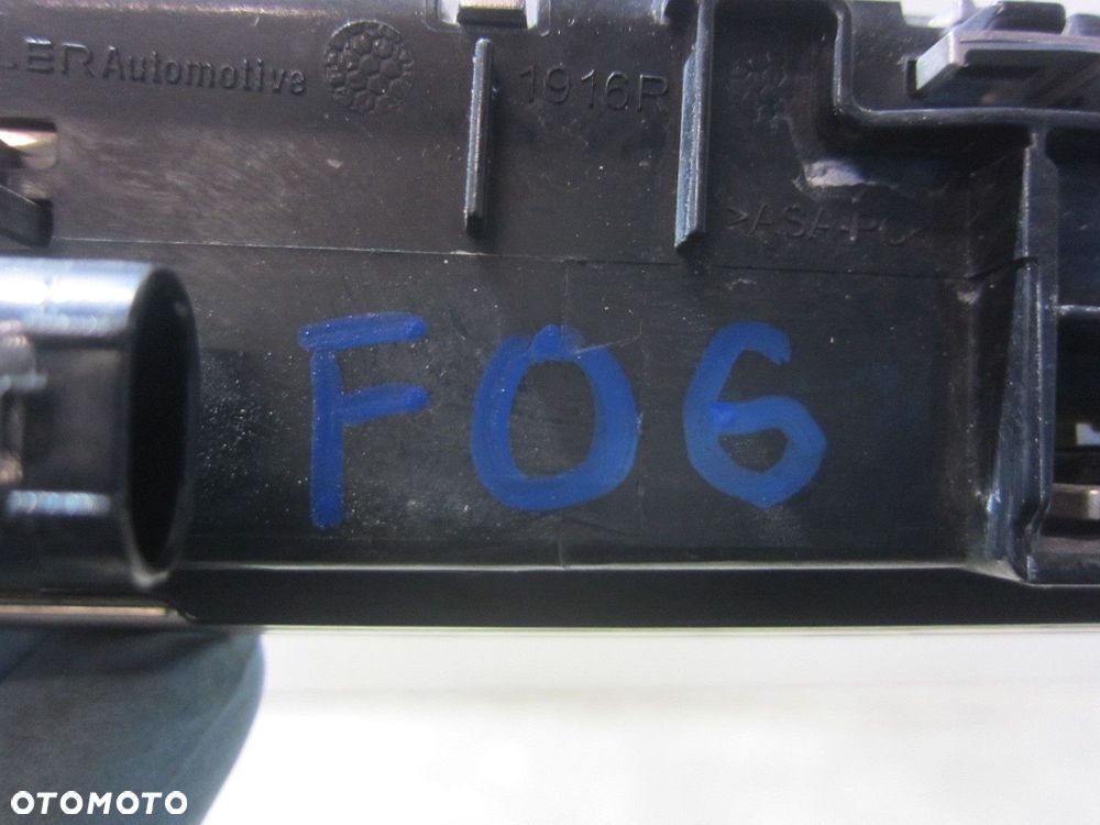 BMW F06 F12 MIGACZ BŁOTNIKA KIERUNKOWSKAZ PRAWY PRZÓD PRZEDNI 63137221860 - 10