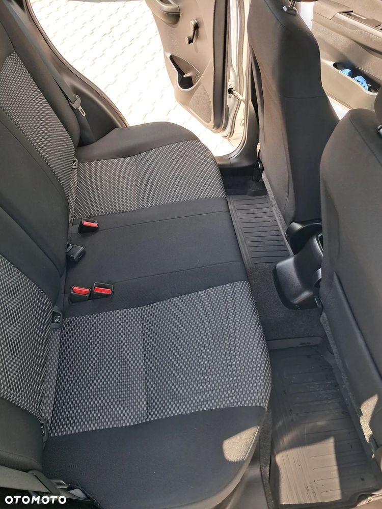 Suzuki Vitara - 19