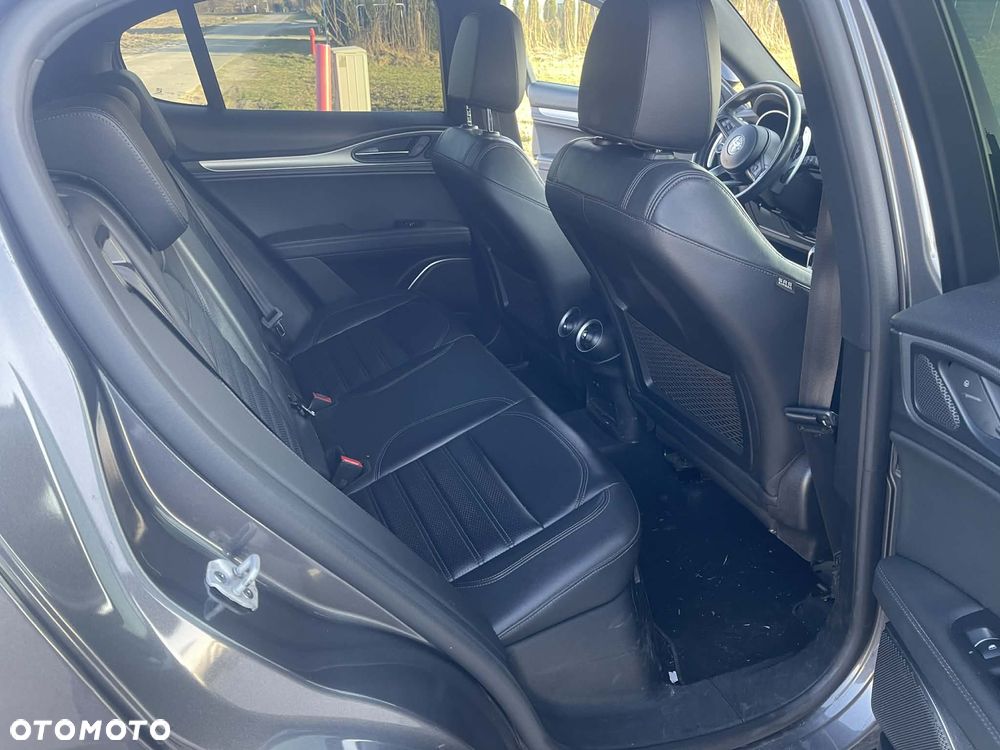 Alfa Romeo Stelvio 2.2 16V AT8 Q4 Sprint - 17