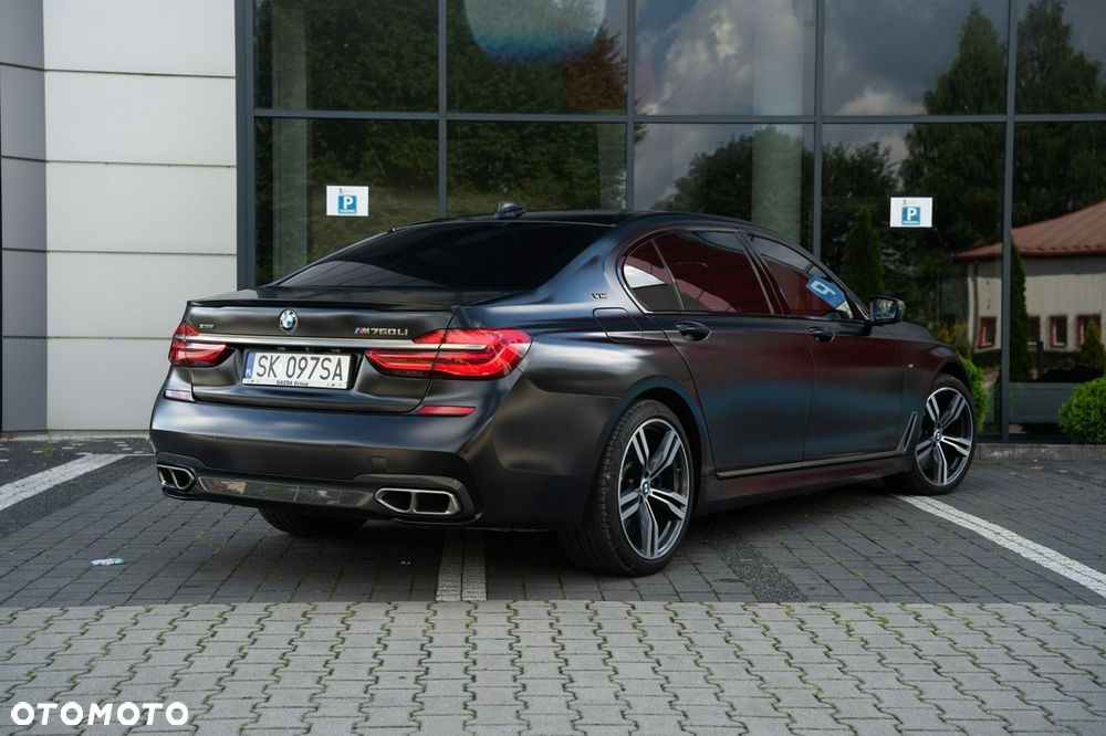 BMW Seria 7 M760Li xDrive - 3