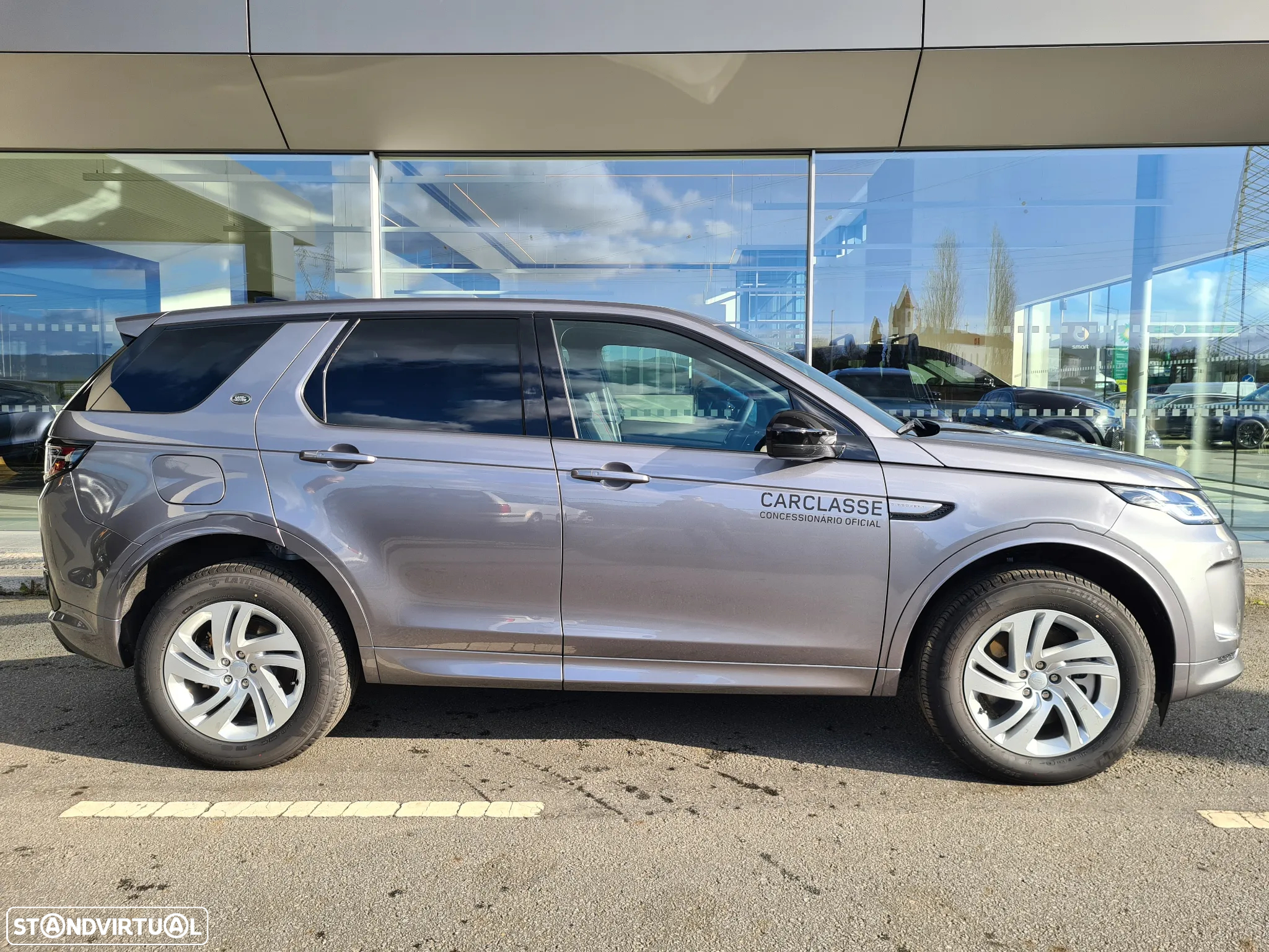 Land Rover Discovery Sport 1.5 I3 P300e AWD - 3