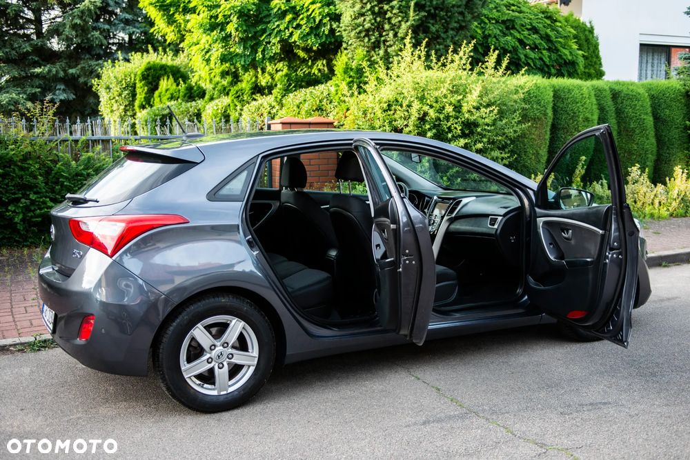 Hyundai i30 1.4 Comfort - 8