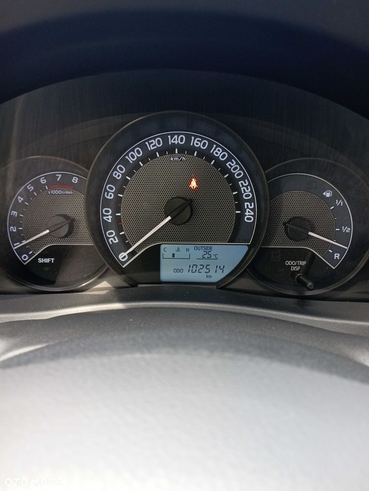 Toyota Auris - 7