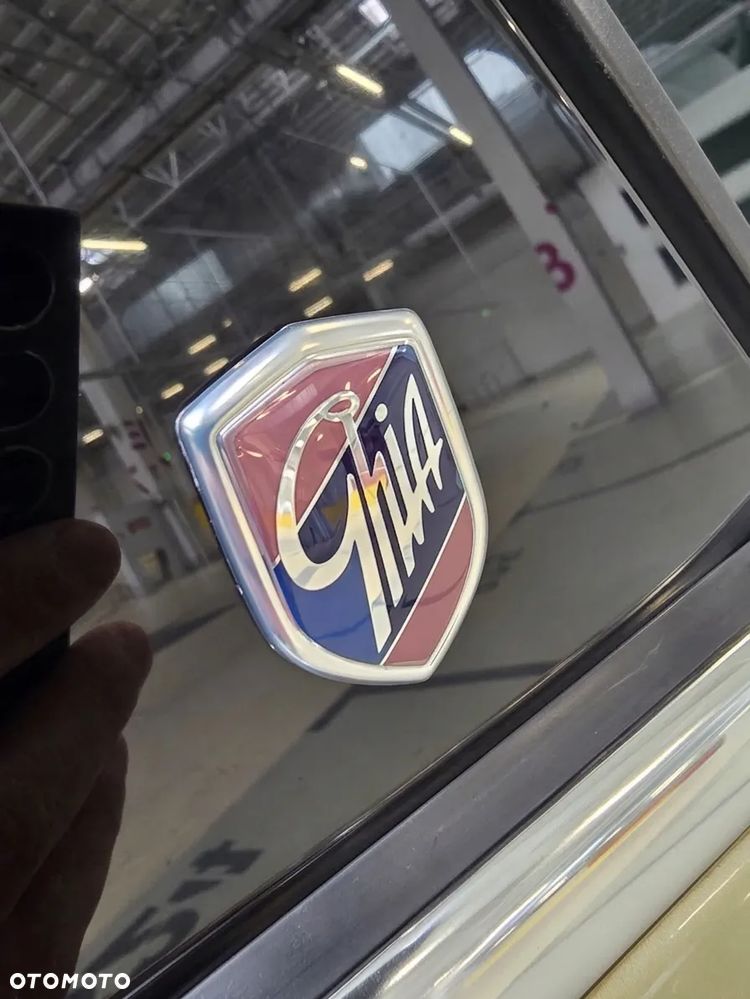 Ford Mondeo 2.0 Ghia - 17