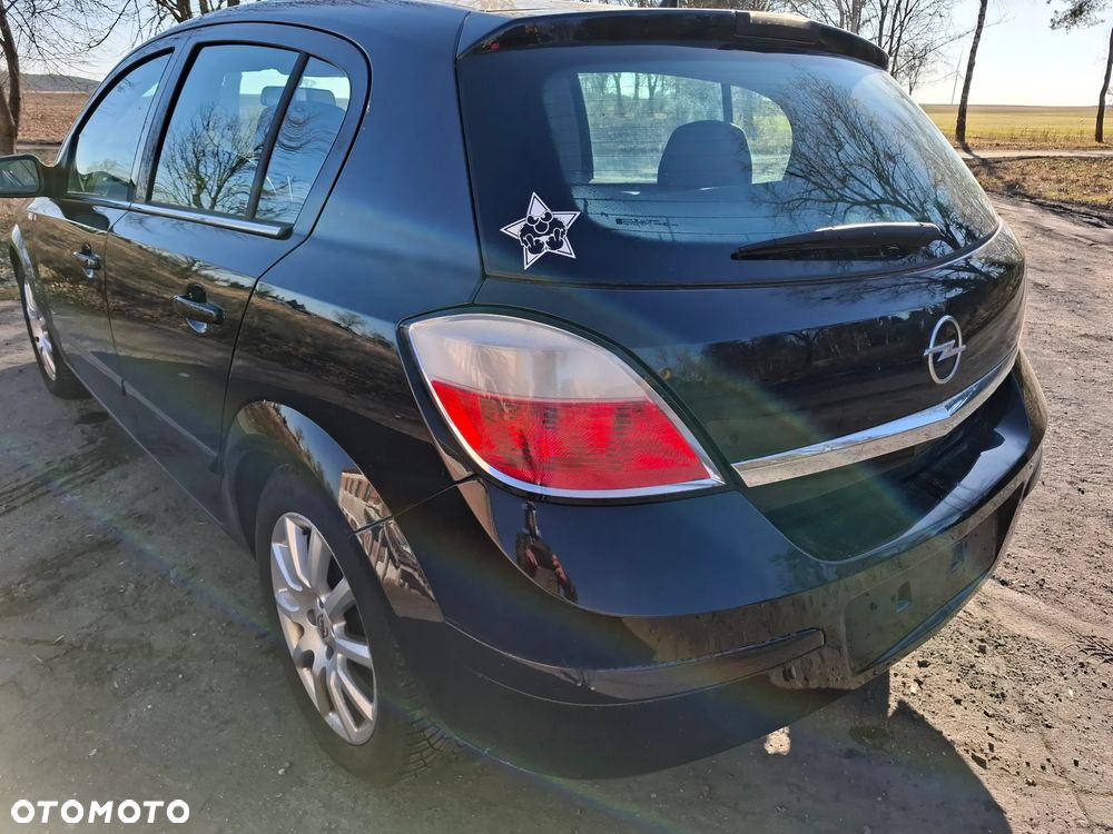 Opel Astra - 20