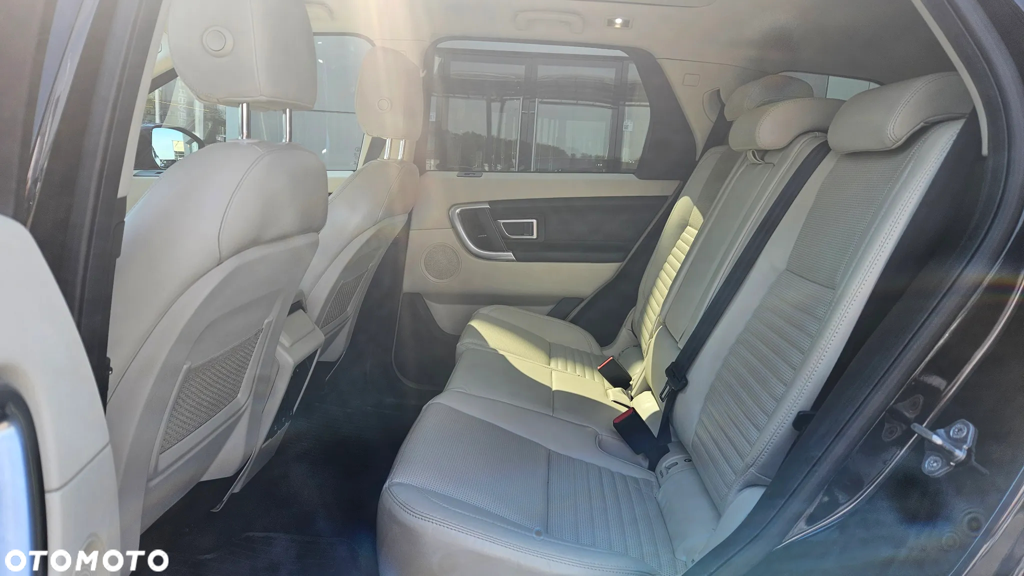 Land Rover Discovery Sport 2.0 Si4 HSE - 15